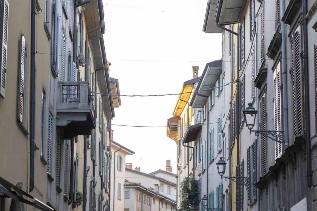Bergamo 5 Stelle Appartement Buitenkant foto